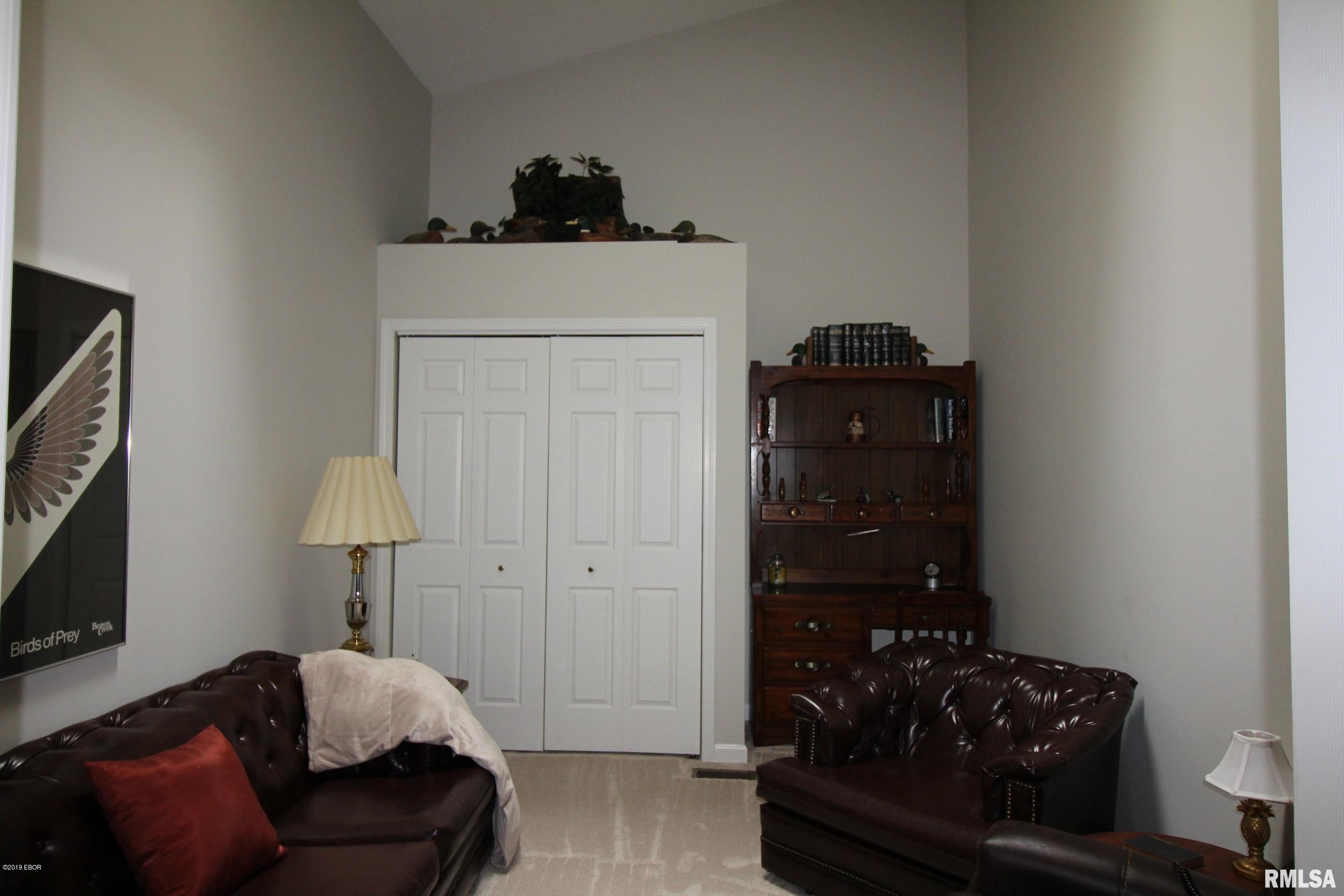 27 Country Club Road Mount Vernon, IL 62864 - Photo 18 of 39 Gallery Image 18