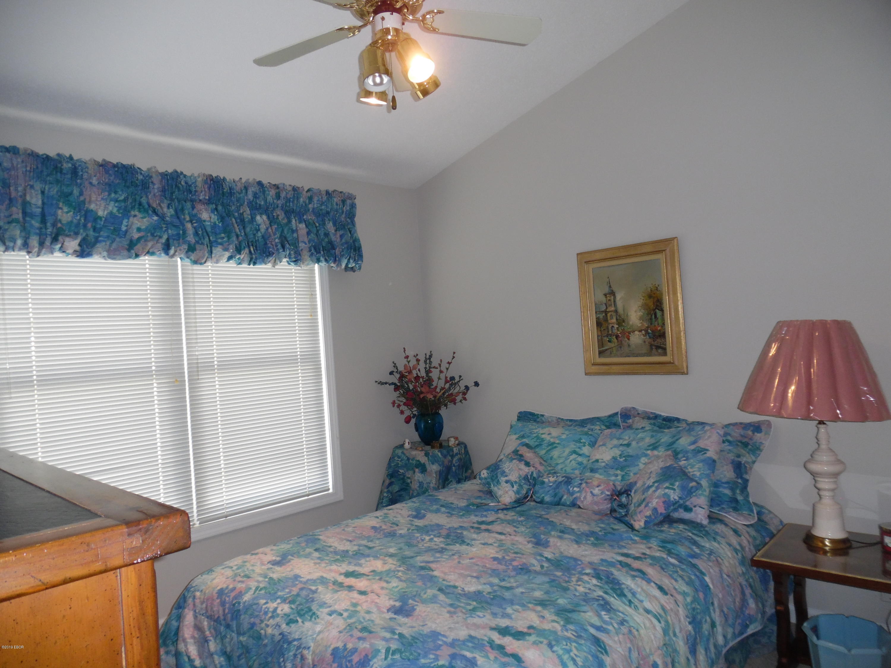 27 Country Club Road Mount Vernon, IL 62864 - Photo 21 of 39 Gallery Image 21