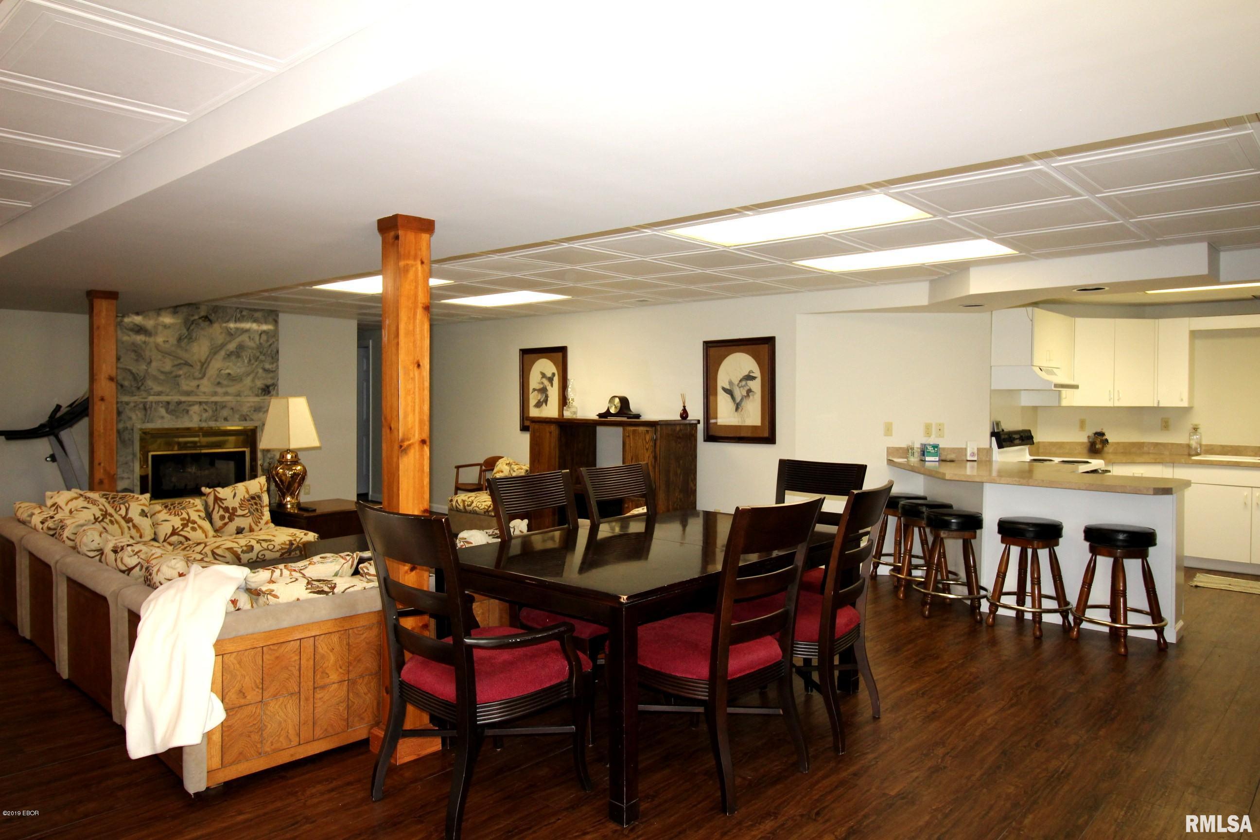27 Country Club Road Mount Vernon, IL 62864 - Photo 25 of 39 Gallery Image 25
