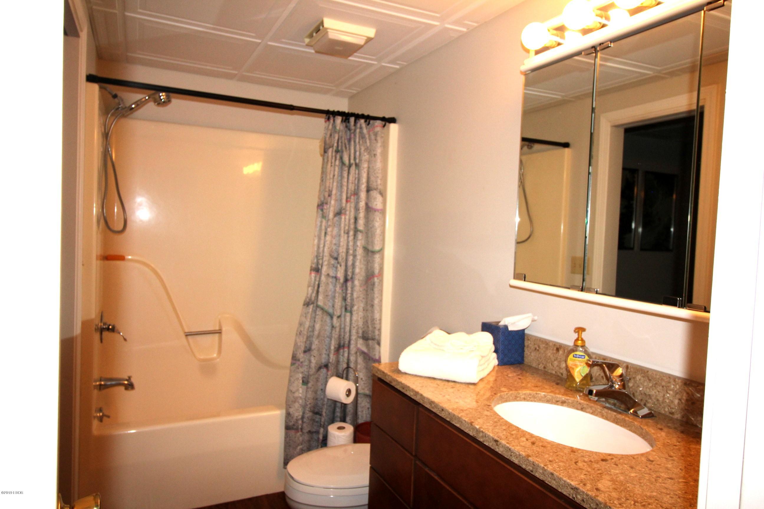 27 Country Club Road Mount Vernon, IL 62864 - Photo 29 of 39 Gallery Image 29