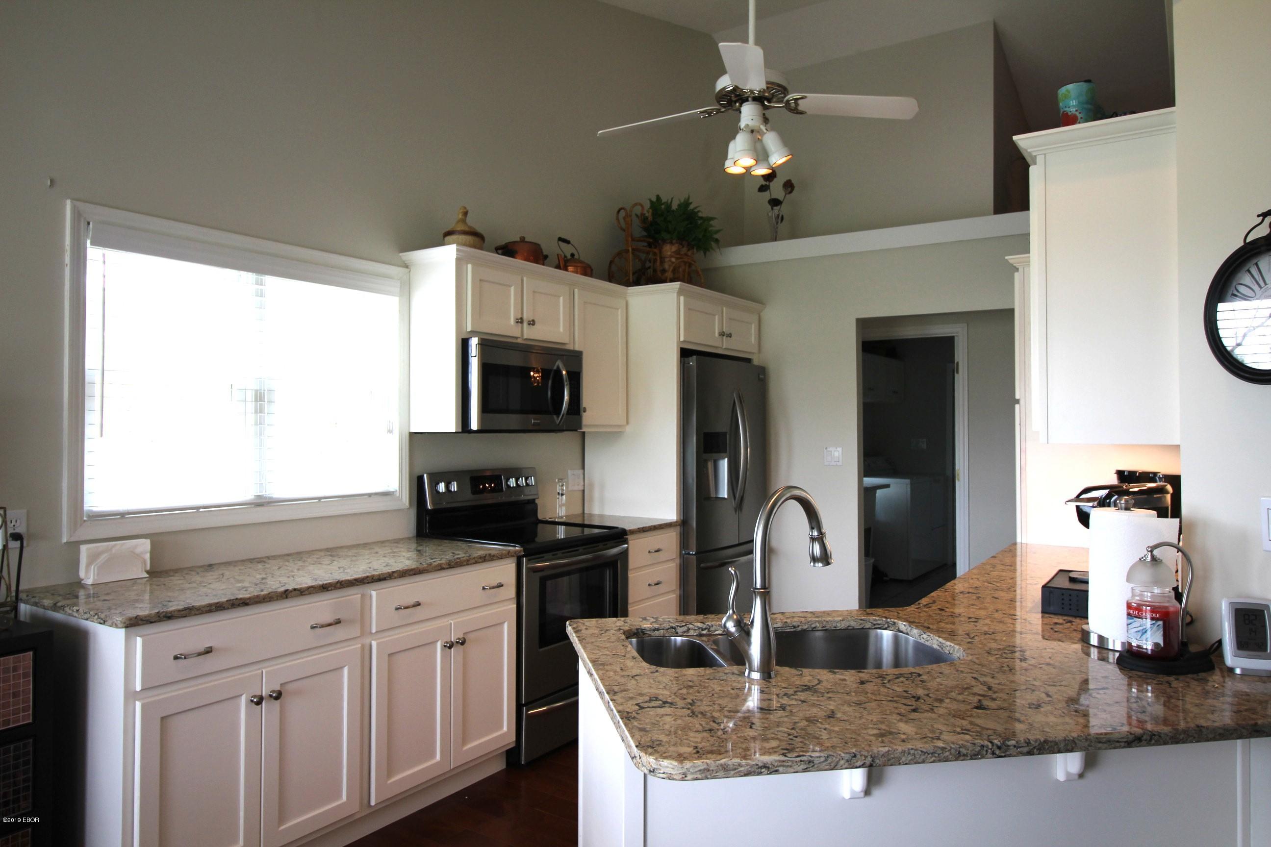 27 Country Club Road Mount Vernon, IL 62864 - Photo 6 of 39 Gallery Image 6