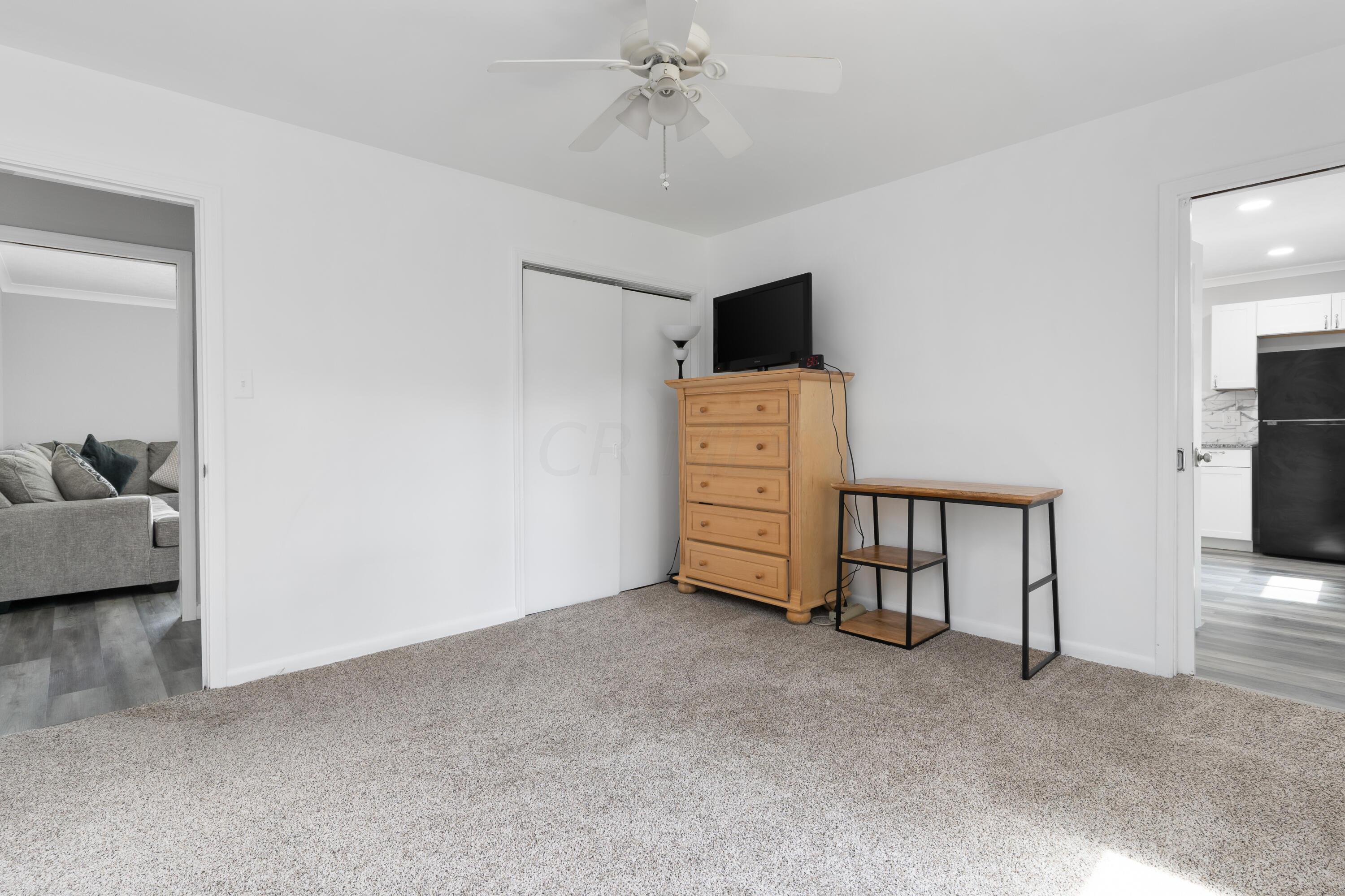 1927 Harwitch Road Columbus, OH 43221 - Photo 15 of 32 1927 Harwitch Rd_MLS_15
