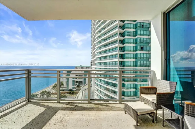 $1,650,000 | 3535 South Ocean Drive, Unit 1703, Hollywood, FL 33019