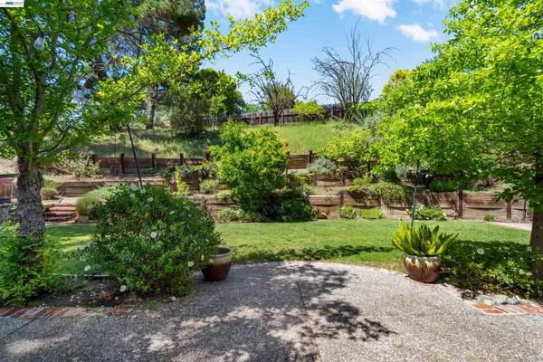 $1,350,000 | 1413 Goleta Court, Walnut Creek, CA 94597