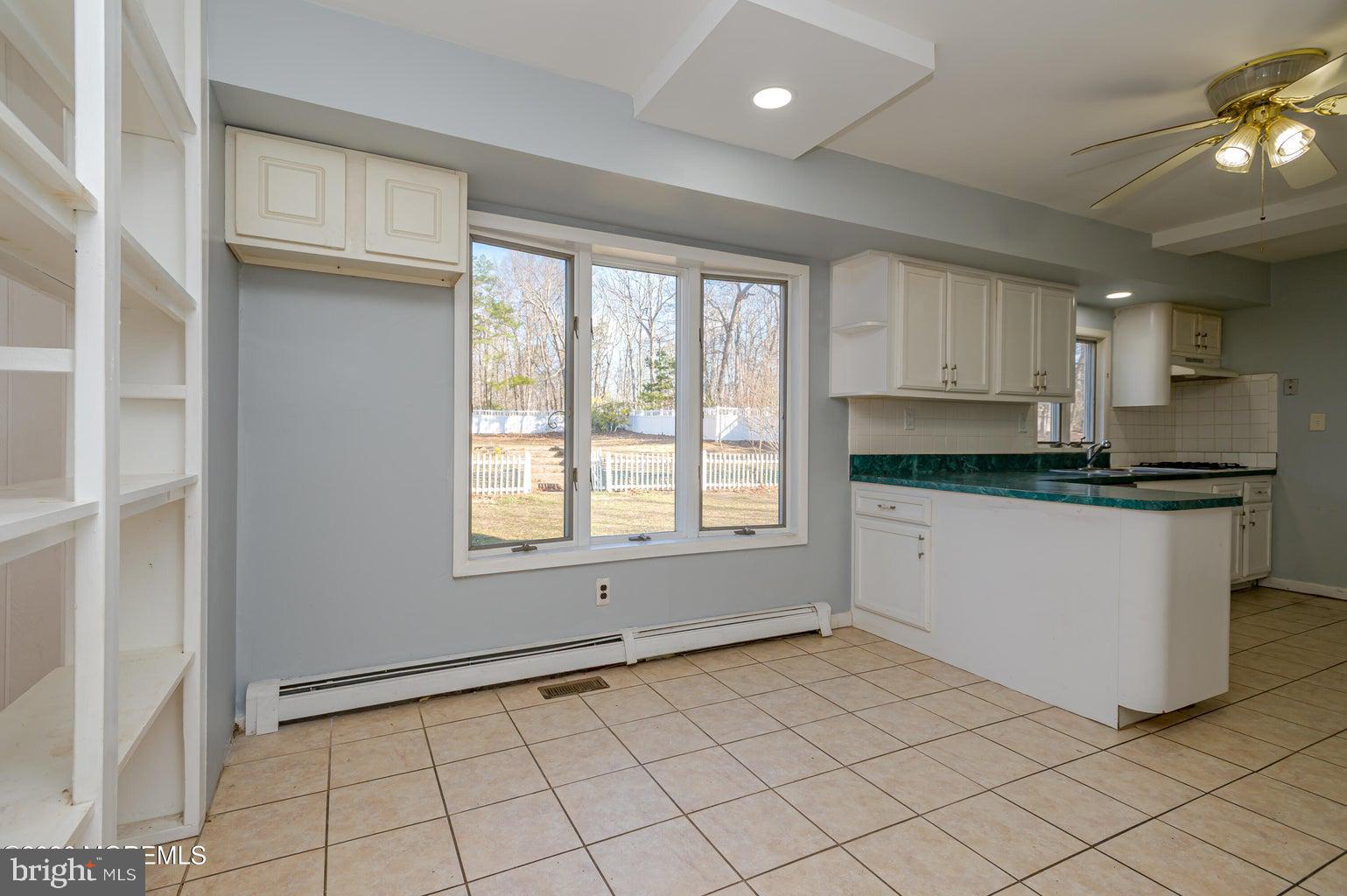 878 Green Valley Road Jackson, NJ 08527 - Photo 2 of 38 Gallery Image 2