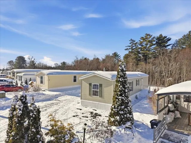 $234,900 | 2900 Cranberry Highway, Unit 17, Wareham, MA 02538