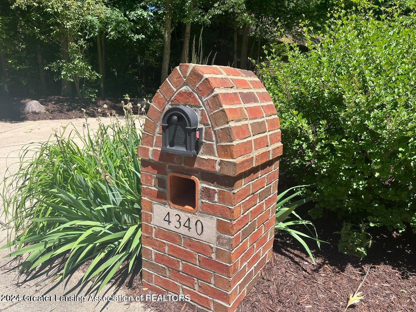 4340 Aztec Way Okemos, MI 48864 - Photo 46 of 48 20240611201042003022000000-o