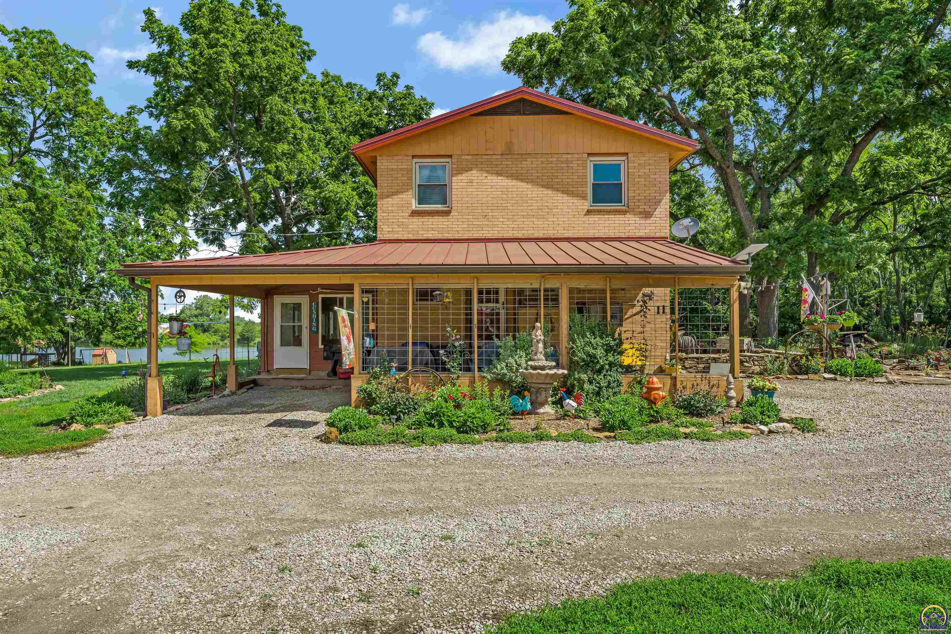 8441 Southwest Valencia Road Auburn, KS 66402 - Photo 45 of 72
