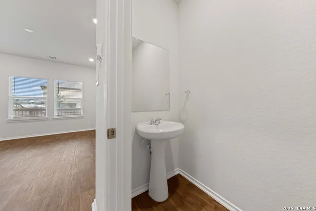 $1,850 | 6212 Sunhigh Drive, San Antonio, TX 78252