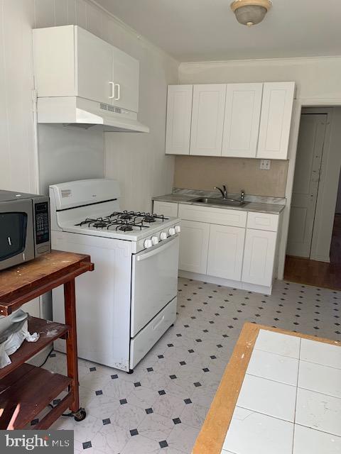 1254 Hellerman Street Philadelphia, PA 19111 - Photo 15 of 23