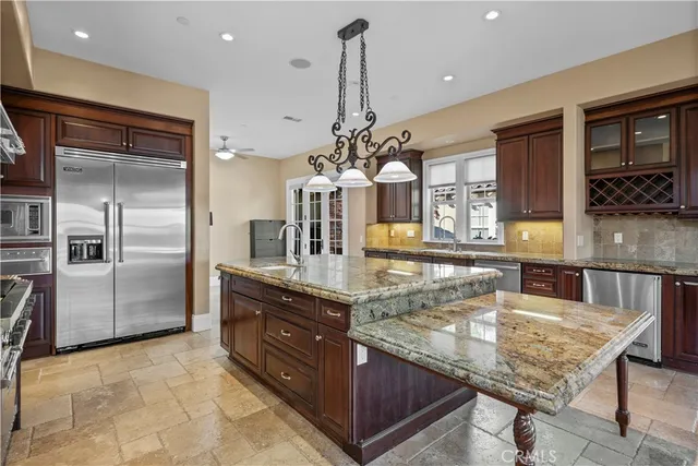 $8,900 | 18 Via Cima, San Clemente, CA 92672