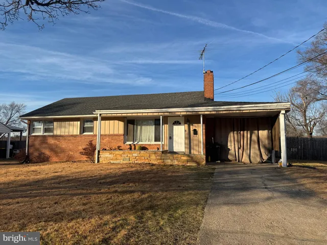 $3,200 | 8310 Larchwood Street, Hyattsville, MD 20784