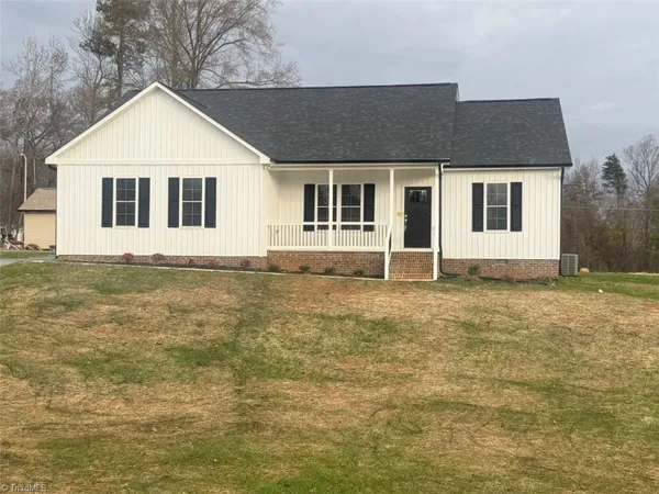 $359,900 | 2912 Gibsonville Ossipee Road, Elon, NC 27244