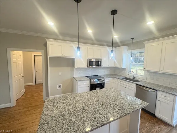 $359,900 | 2912 Gibsonville Ossipee Road, Elon, NC 27244