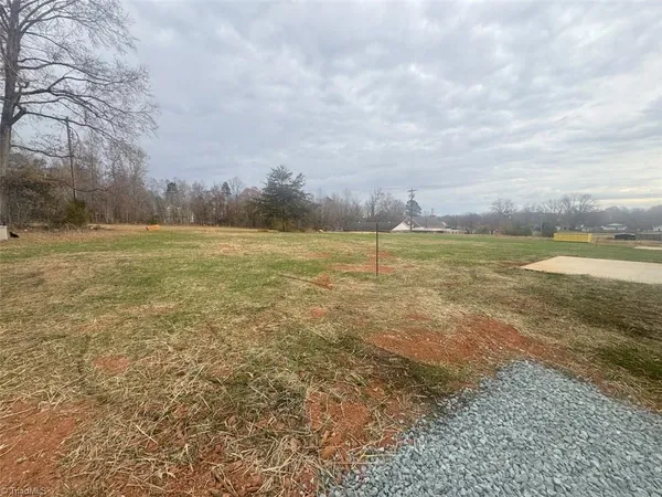 $359,900 | 2912 Gibsonville Ossipee Road, Elon, NC 27244