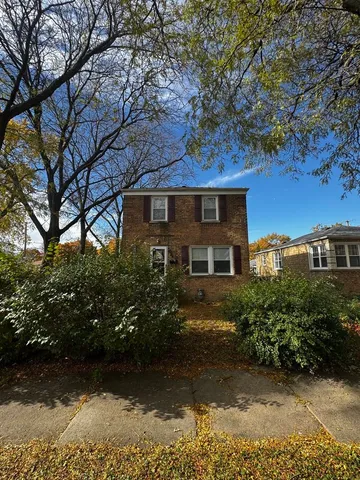 $2,000 | 9556 South Forest Avenue, Chicago, IL 60628