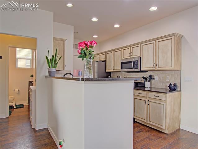 11950 Rodez Grove Peyton, CO 80831 - Photo 10 of 22 Gallery Image 10