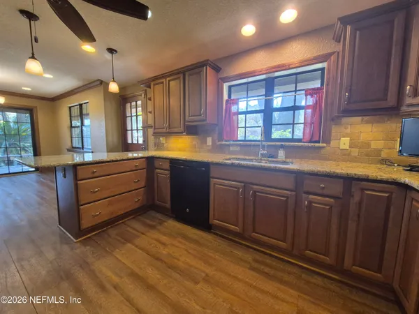 $2,045 | 1729 Coulee Avenue, Jacksonville, FL 32210