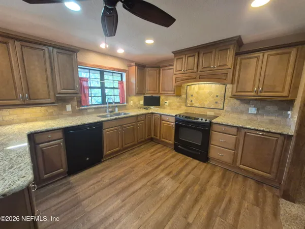 $2,045 | 1729 Coulee Avenue, Jacksonville, FL 32210