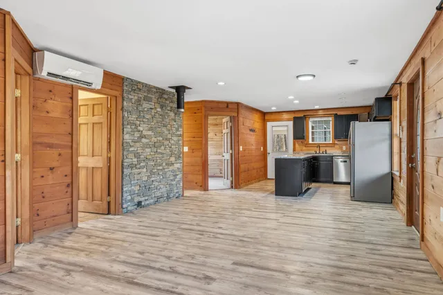 $359,900 | 3308 Middle Road, Sidney, ME 04330