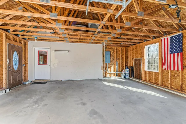 $359,900 | 3308 Middle Road, Sidney, ME 04330