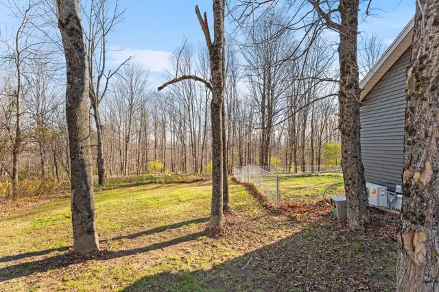 $359,900 | 3308 Middle Road, Sidney, ME 04330