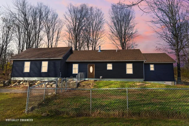 $359,900 | 3308 Middle Road, Sidney, ME 04330