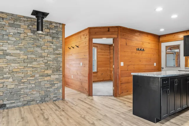 $359,900 | 3308 Middle Road, Sidney, ME 04330