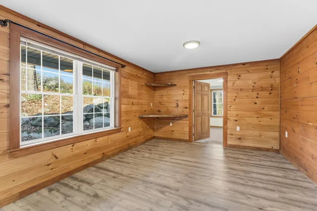 $359,900 | 3308 Middle Road, Sidney, ME 04330