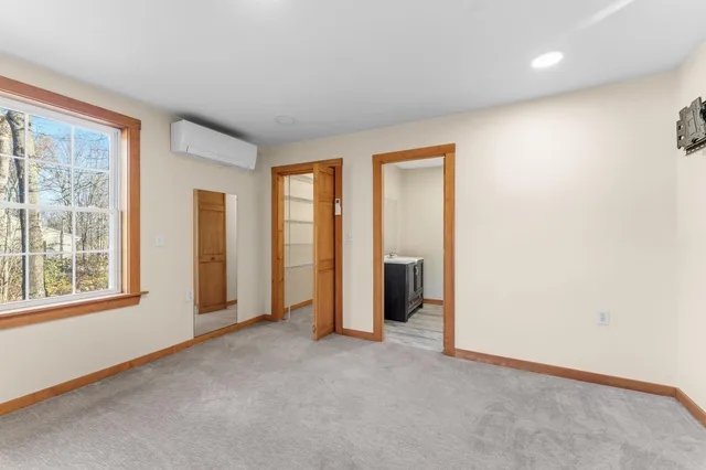 $359,900 | 3308 Middle Road, Sidney, ME 04330