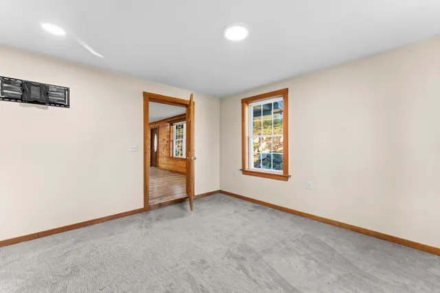 $359,900 | 3308 Middle Road, Sidney, ME 04330