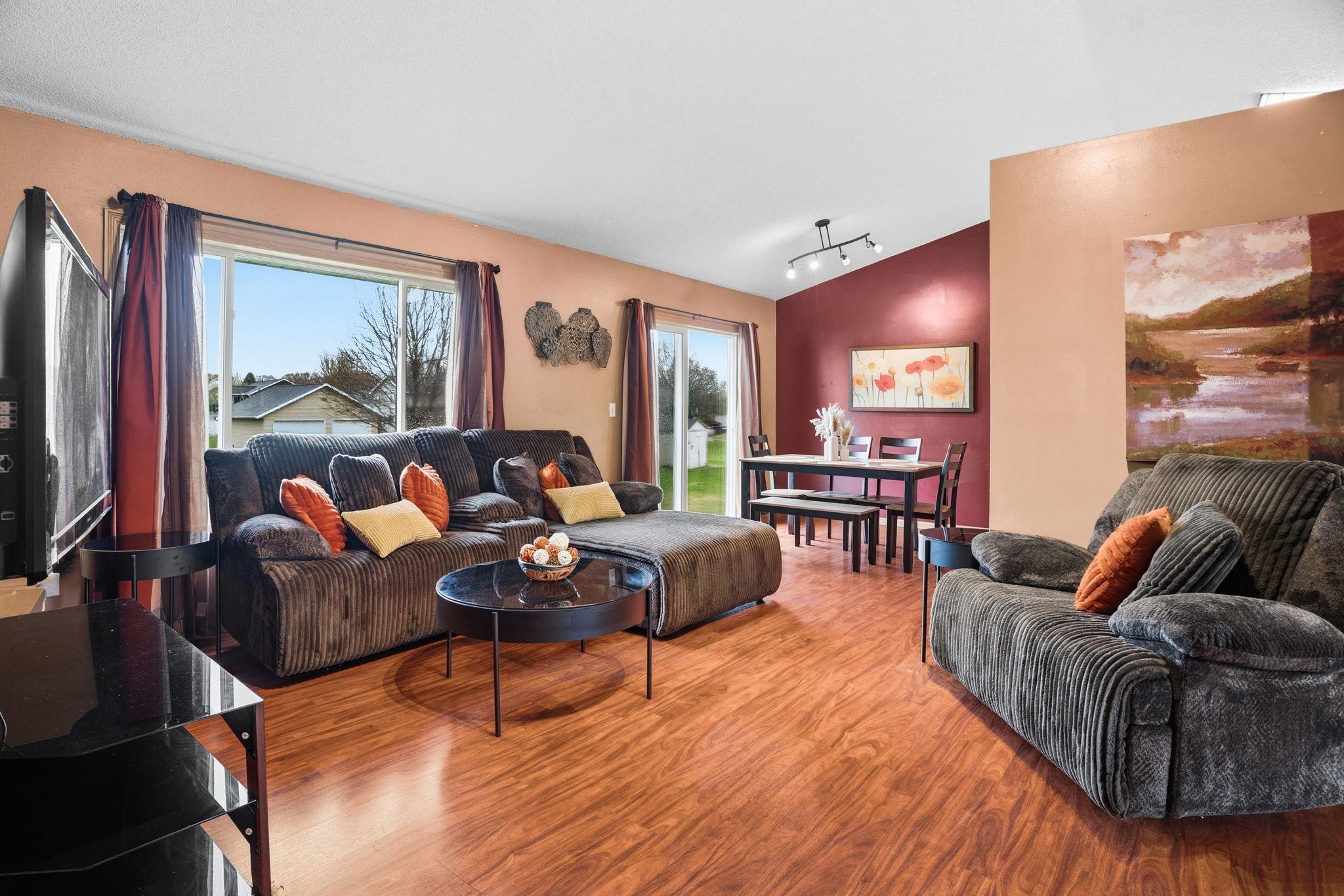 19941 Calgary Trail Farmington, MN 55024 - Photo 3 of 5