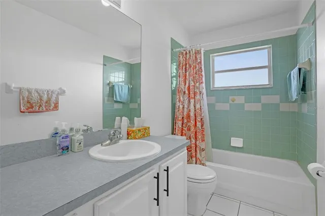 $385,000 | 1500 Heirloom Drive, Orlando, FL 32818