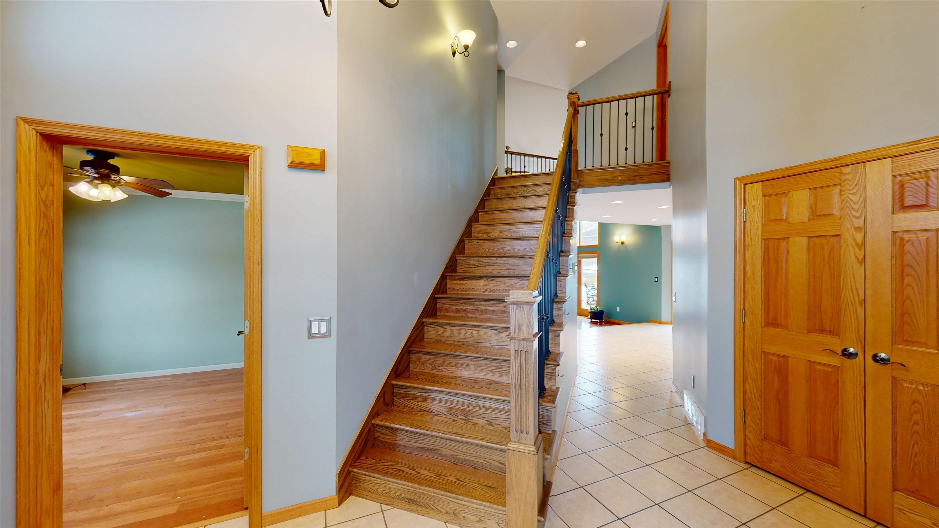 2112 West 3rd Street Marshfield, WI 54449 - Photo 11 of 60