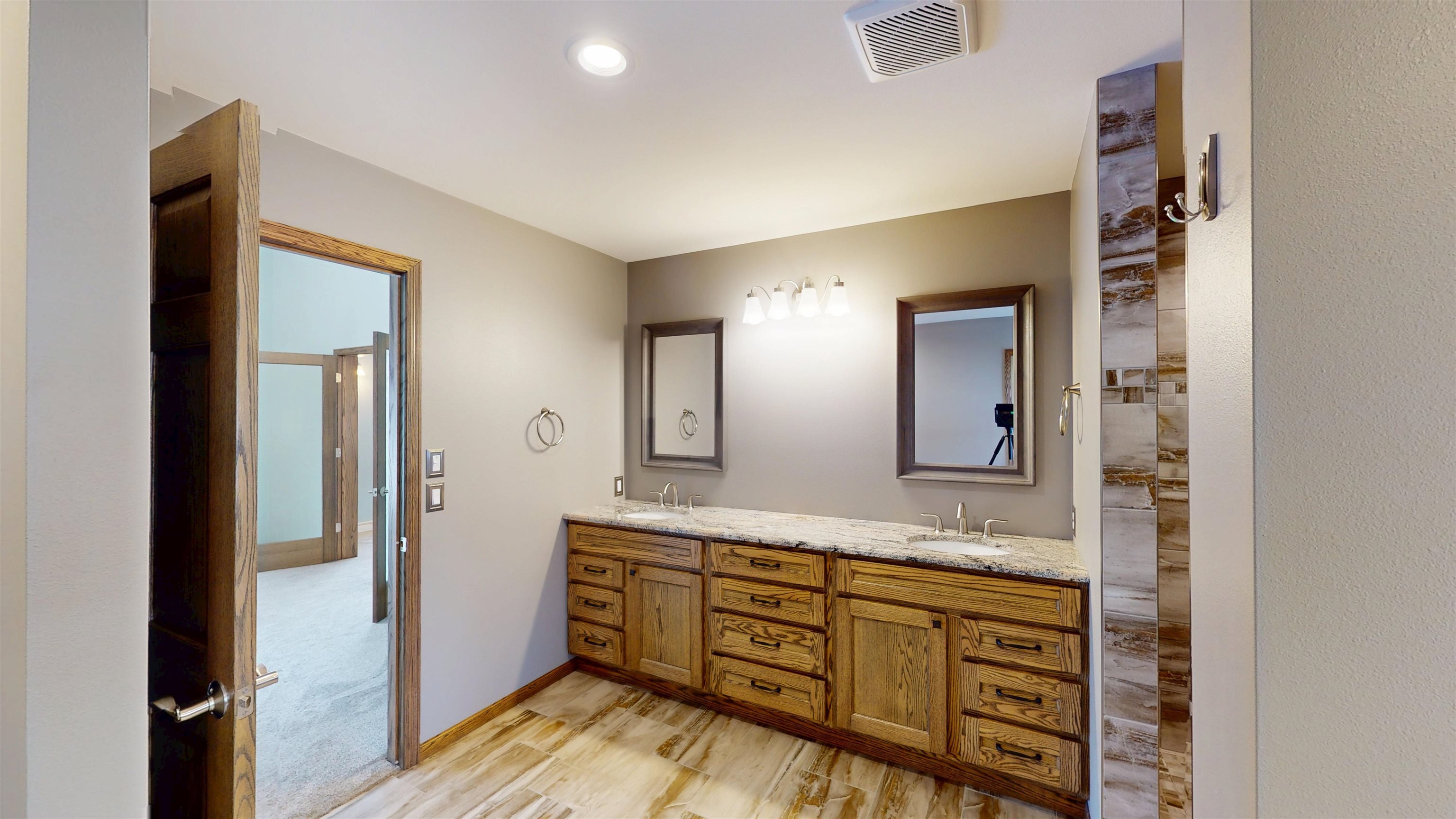 2112 West 3rd Street Marshfield, WI 54449 - Photo 29 of 60