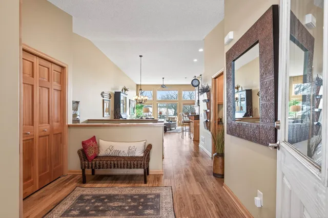 $449,900 | 1585 Summit Shores Circle, Burnsville, MN 55306