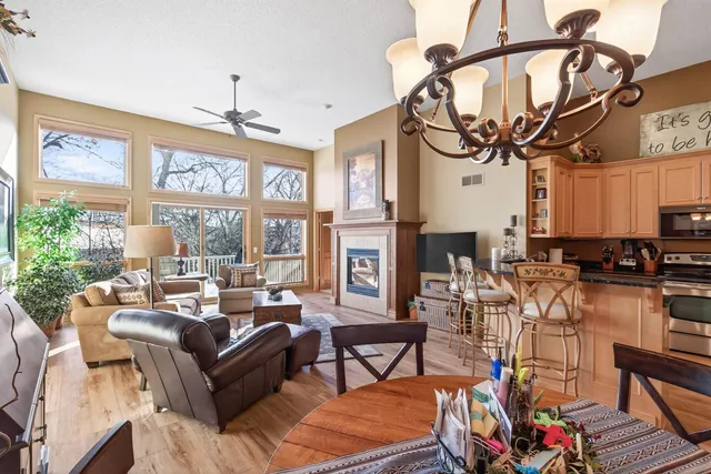 $449,900 | 1585 Summit Shores Circle, Burnsville, MN 55306