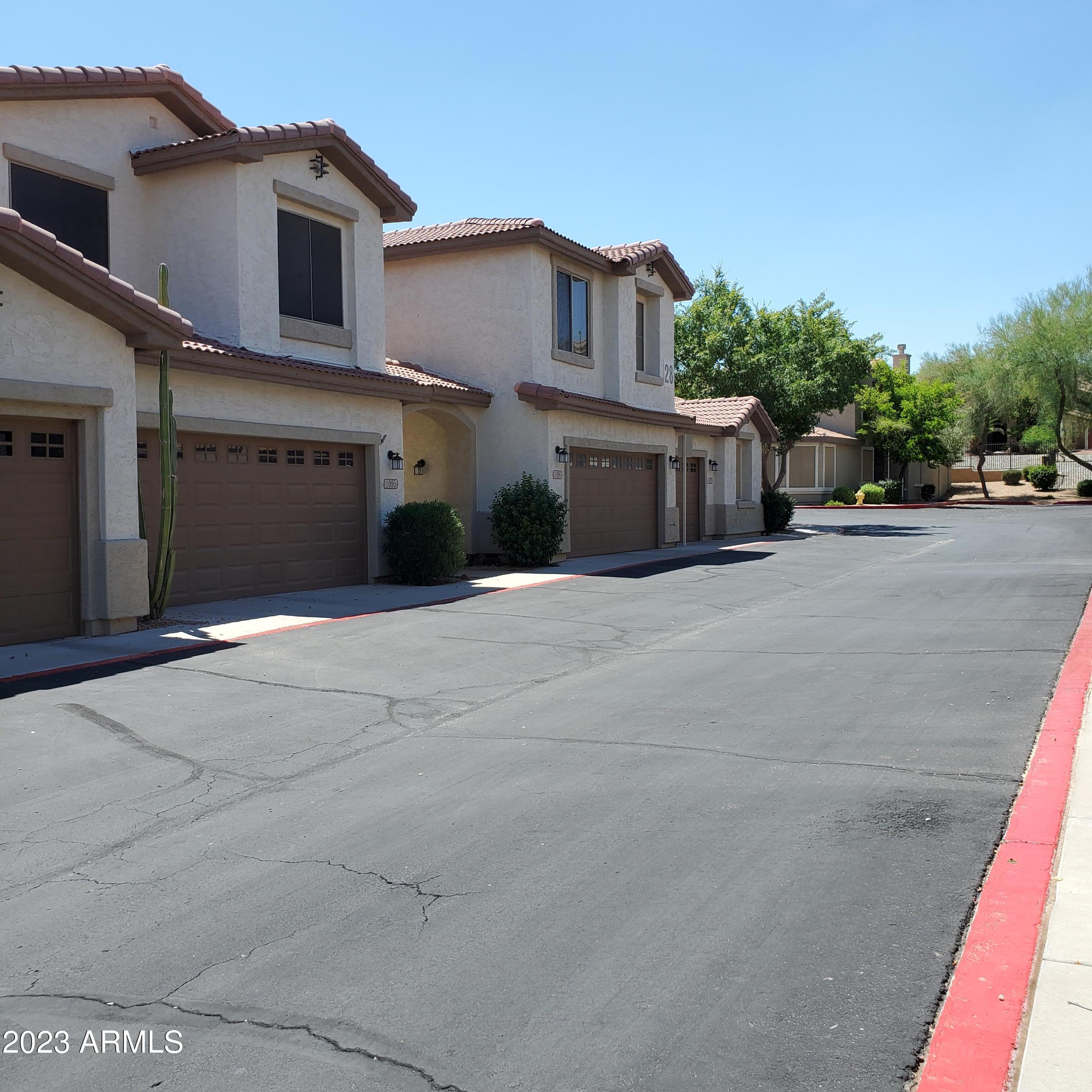 1024 East Frye Road, Unit 1096 Phoenix, AZ 85048 - Photo 2 of 33 Unit 1096 Street Scene