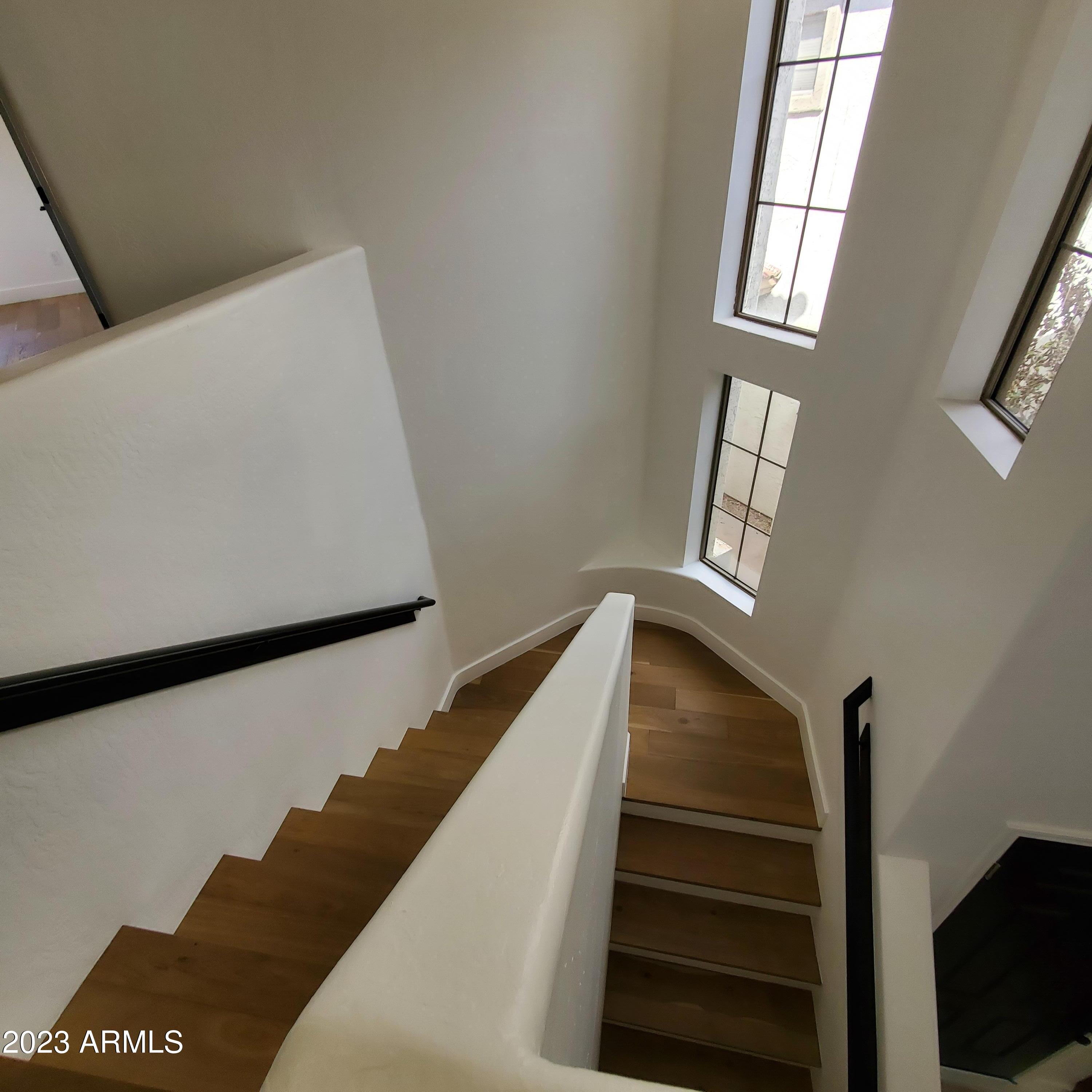 1024 East Frye Road, Unit 1096 Phoenix, AZ 85048 - Photo 10 of 33 Staircase Down