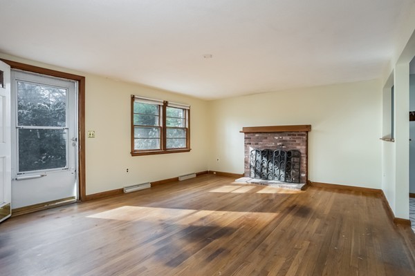10 Jean Road Pembroke, MA 02359 - Photo 3 of 15 Gallery Image 3