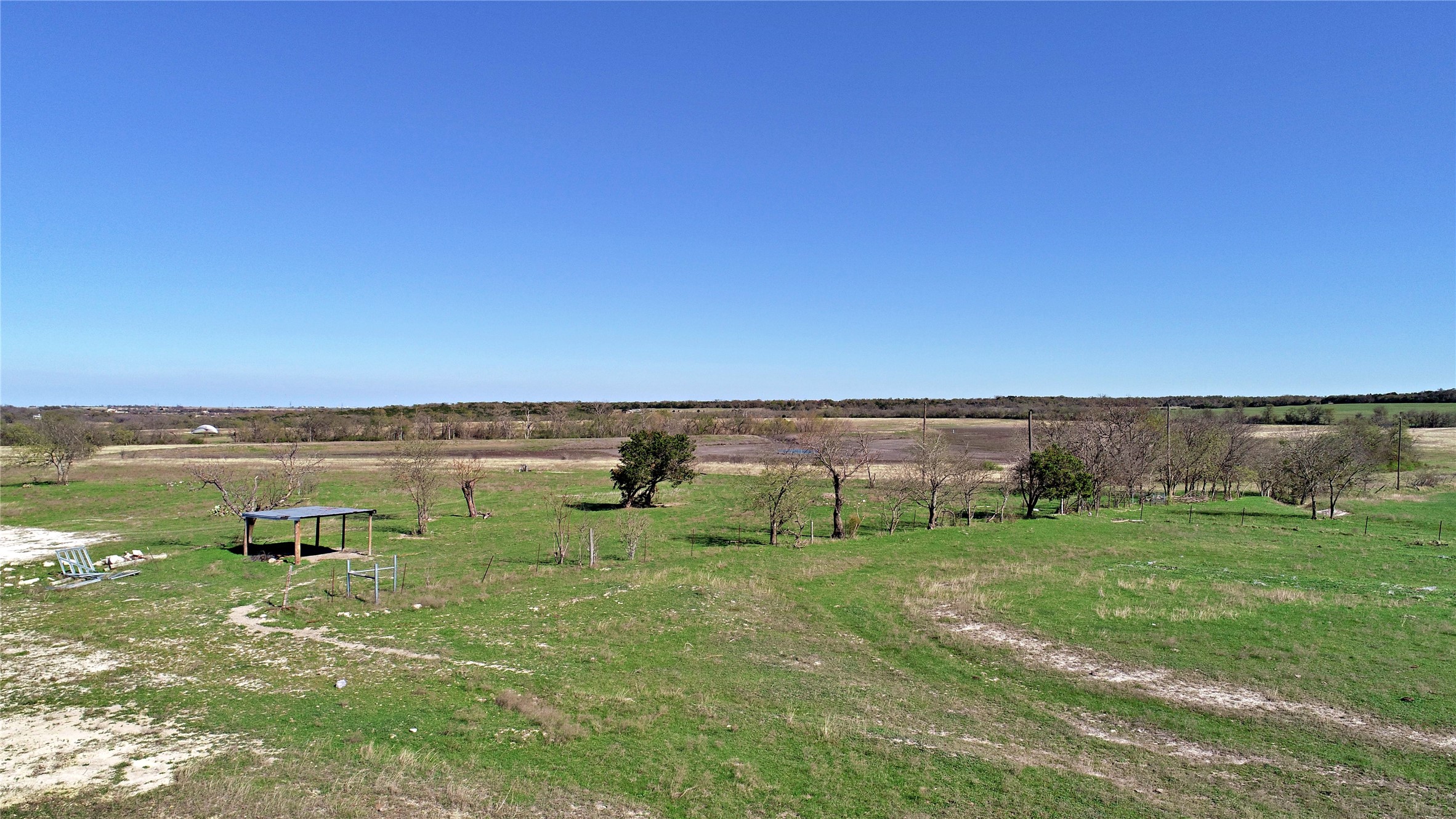 0 Fm 1105 Georgetown, TX 78626 - Photo 22 of 24 a view of a lake with a yard