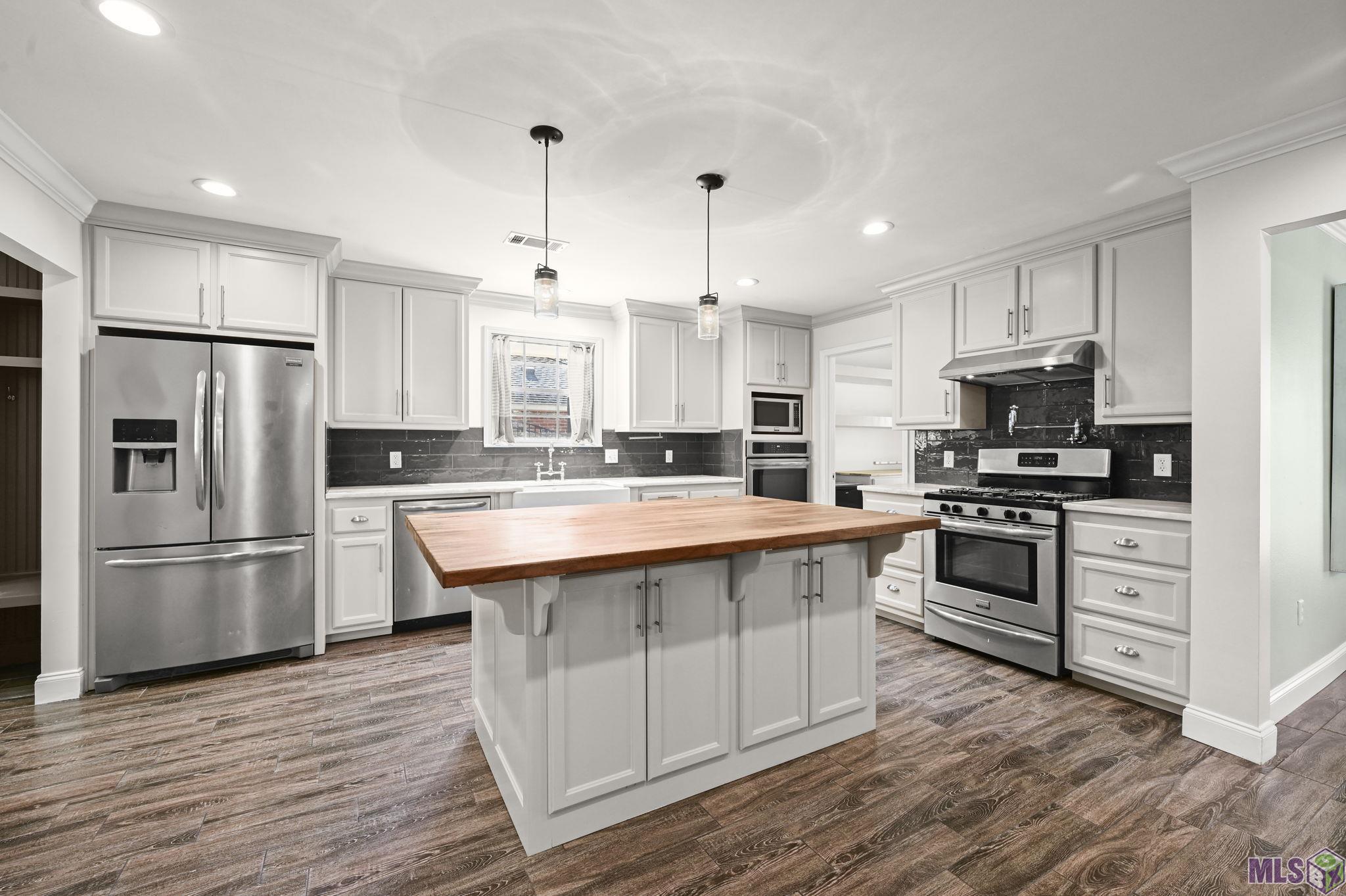 1171 Aurora Place Baton Rouge, LA 70806 - Photo 12 of 32