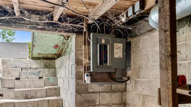 $205,000 | 125 South Main Street, Mechanic Falls, ME 04256