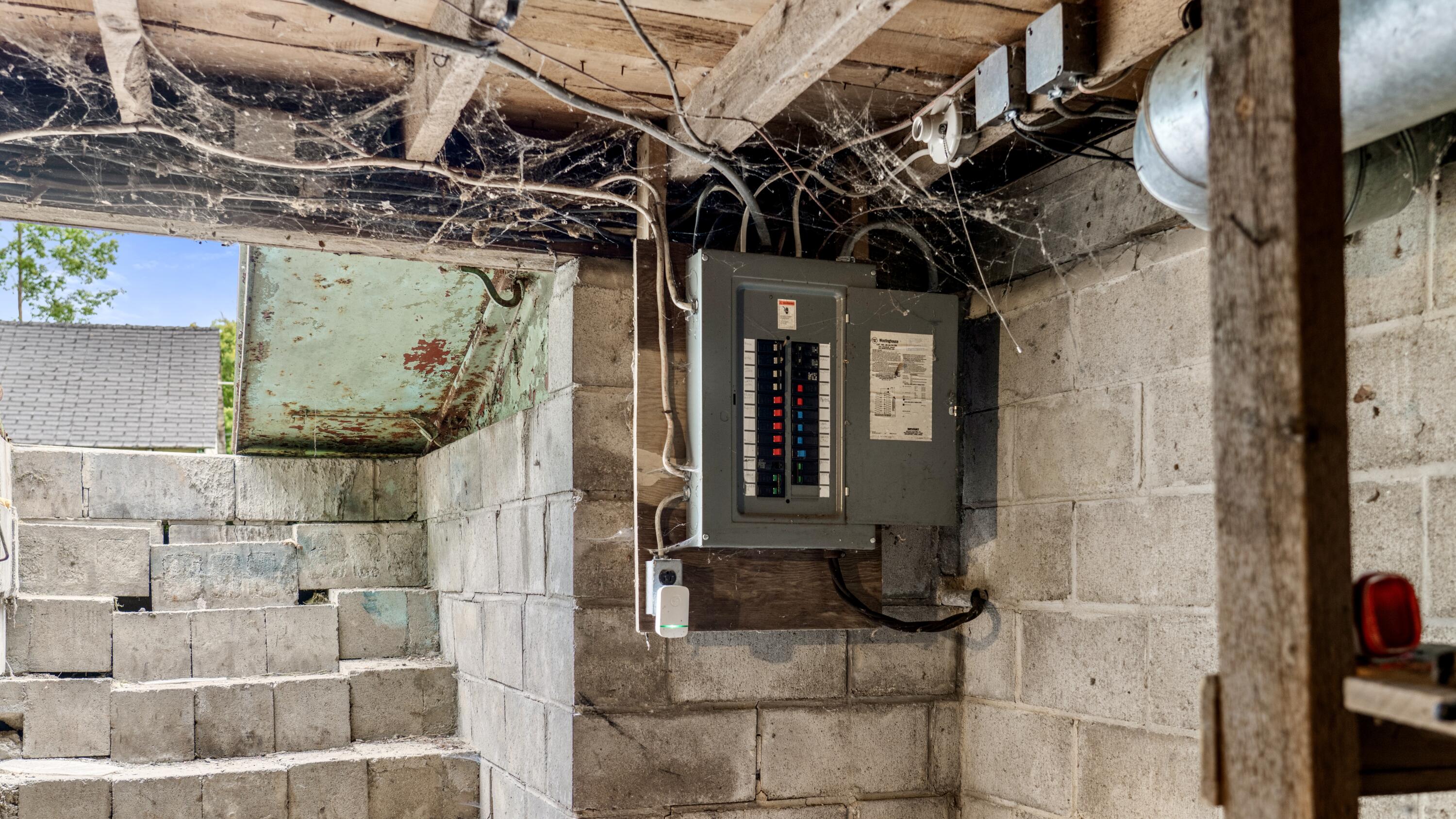 125 South Main Street Mechanic Falls, ME 04256 - Photo 13 of 19 DSC00258