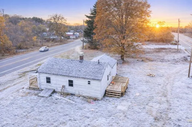 $205,000 | 125 South Main Street, Mechanic Falls, ME 04256