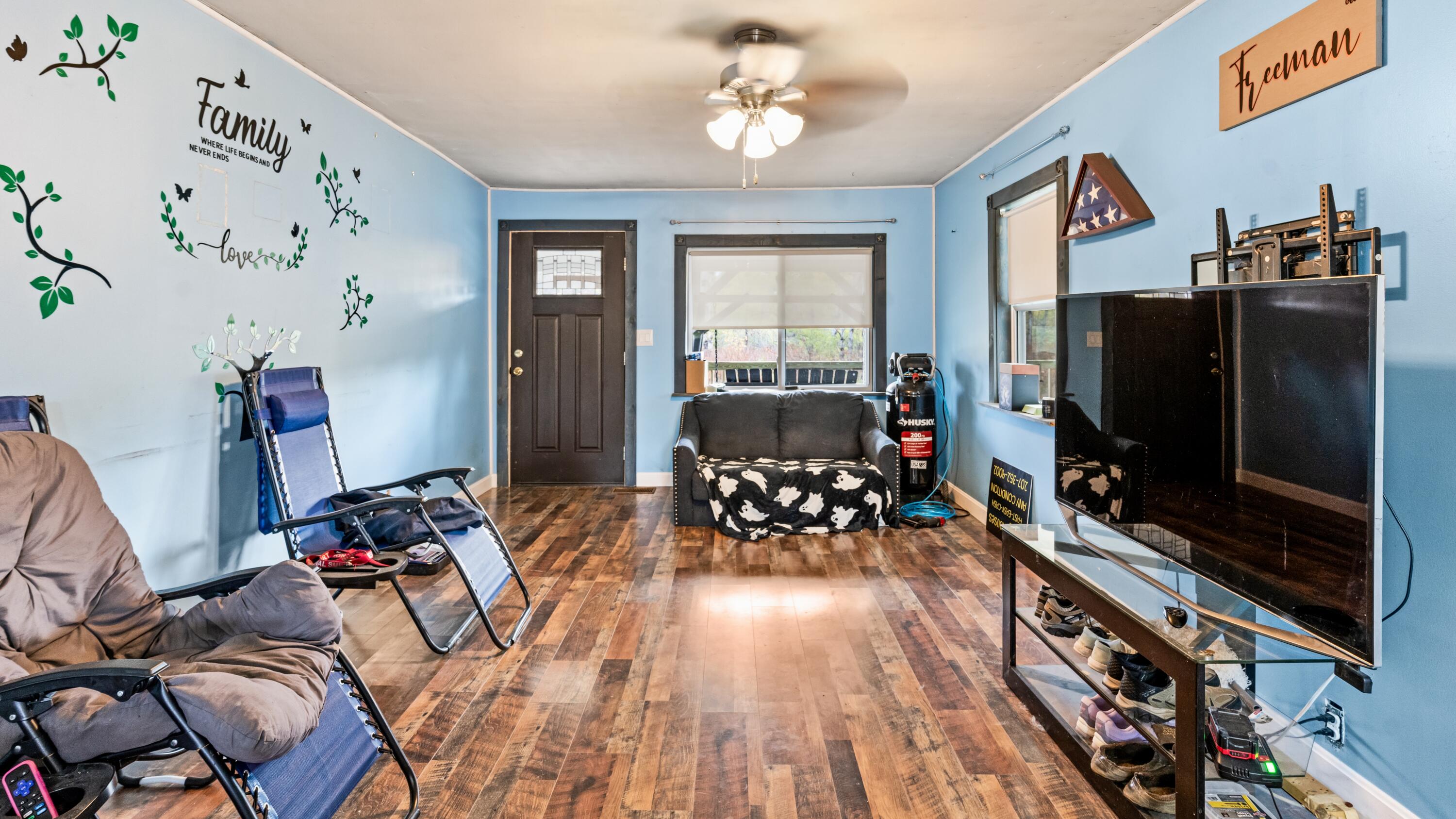 125 South Main Street Mechanic Falls, ME 04256 - Photo 6 of 19 Photo Oct 16 2025, 7 25 00 AM