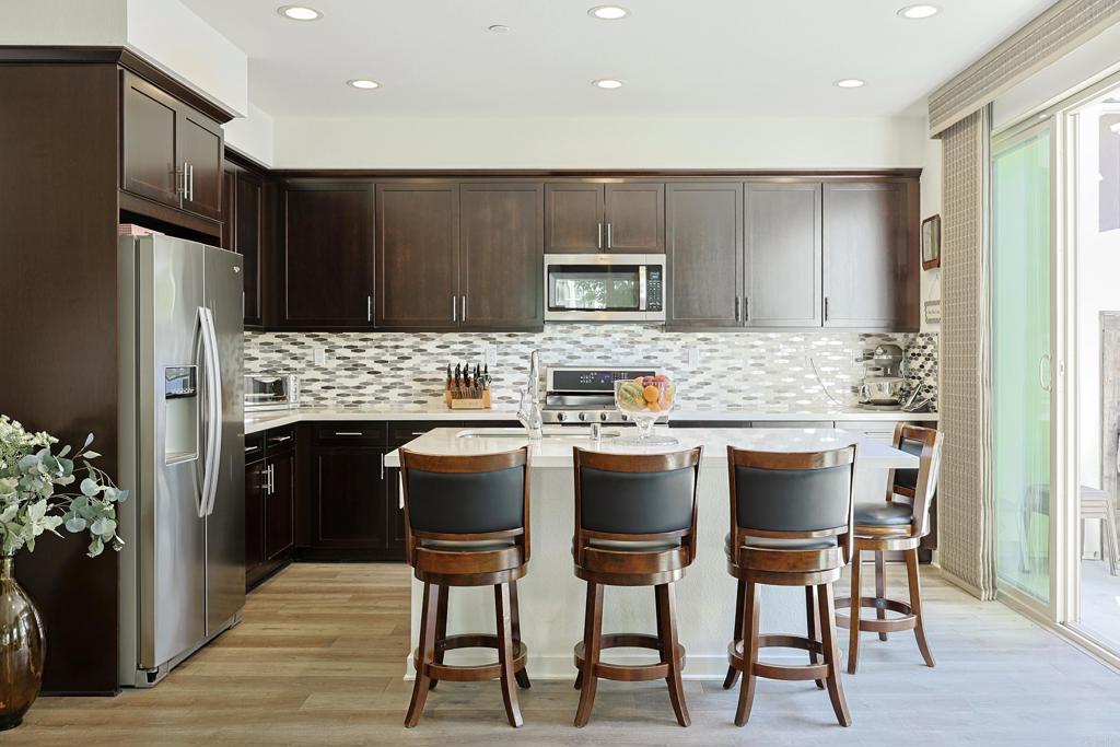 2037 Tango Loop, Unit 2 Chula Vista, CA 91915 - Photo 6 of 60