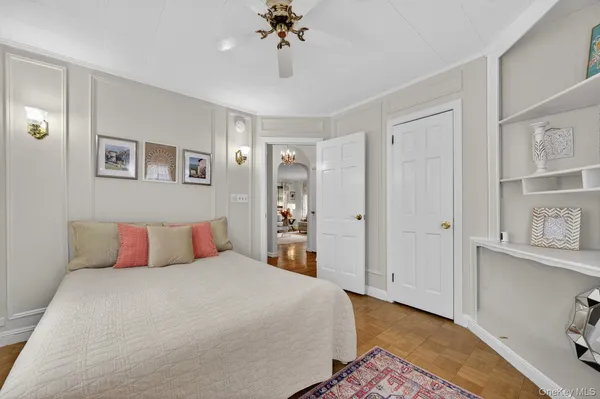 $1,188,000 | 66 Aberdeen Road, New Hyde Park, NY 11040