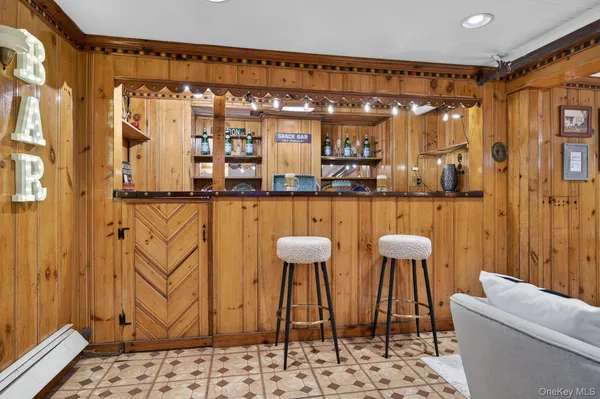 $1,188,000 | 66 Aberdeen Road, New Hyde Park, NY 11040