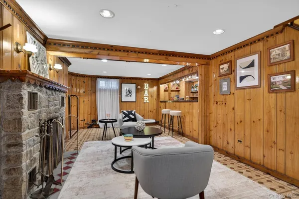 $1,188,000 | 66 Aberdeen Road, New Hyde Park, NY 11040